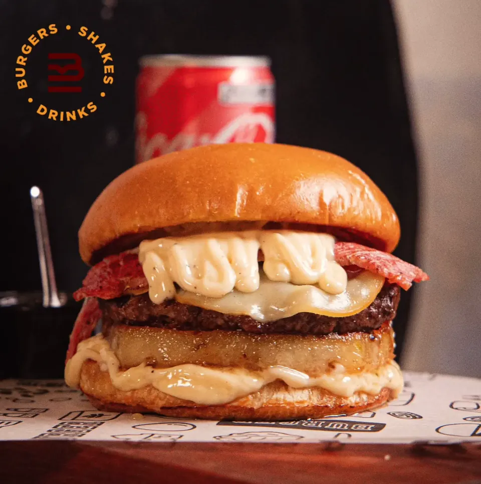 Burger com Abacaxi